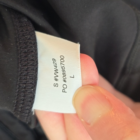 Vuori stride leggings size large - Picture 5 of 6